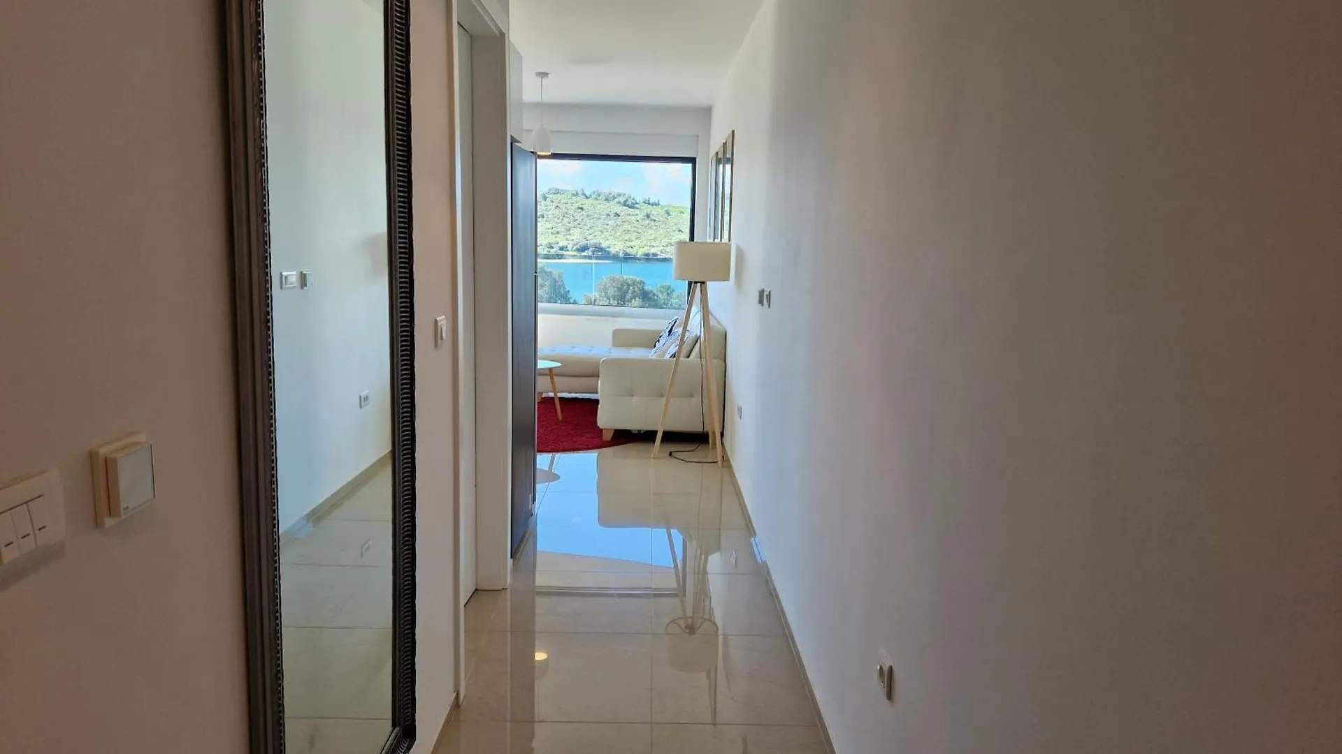 Apartman Minami Banjole 0*,